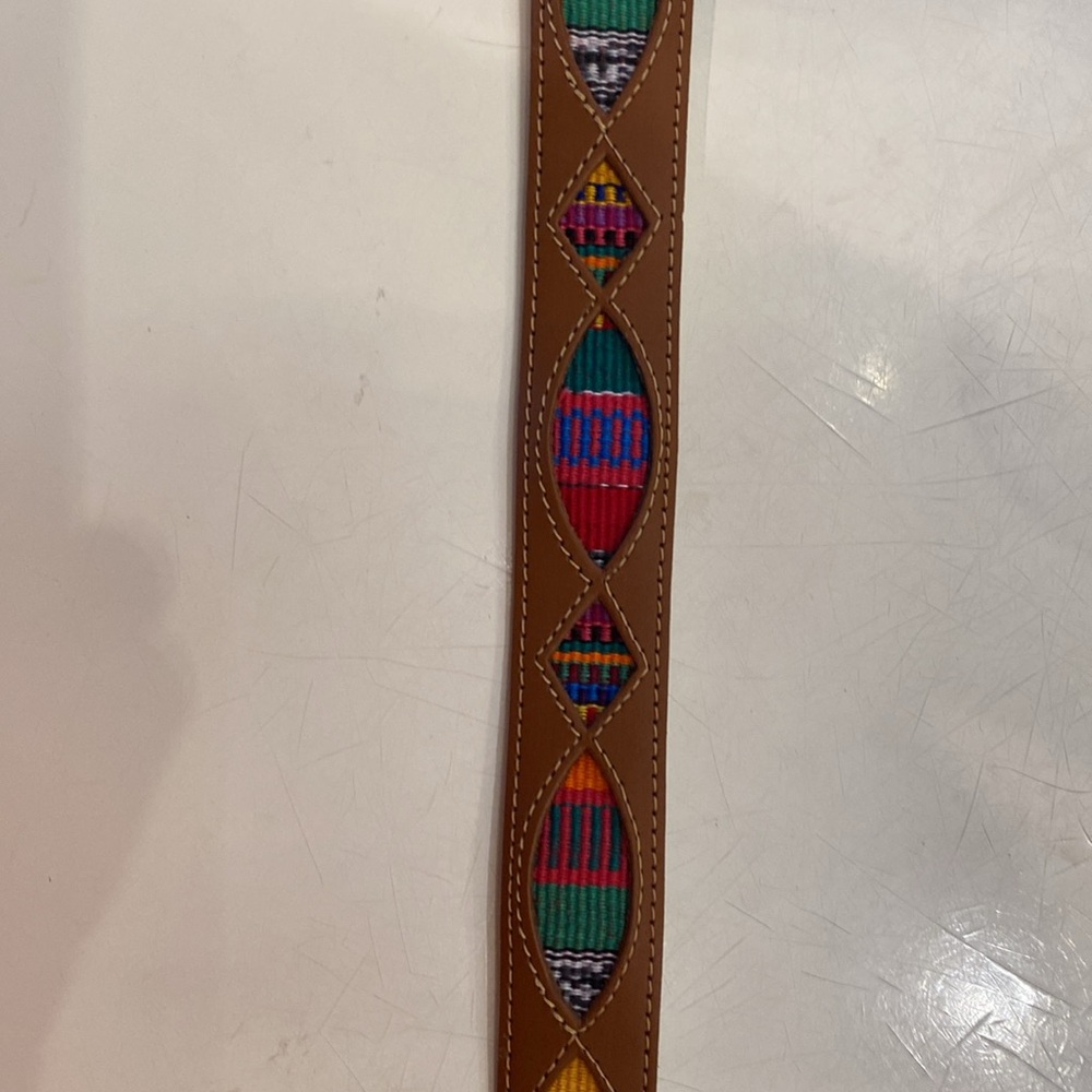 Ladies Leather Belt w/Embroidery Design. Size XL. 38” Long. - Picture 3 of 8
